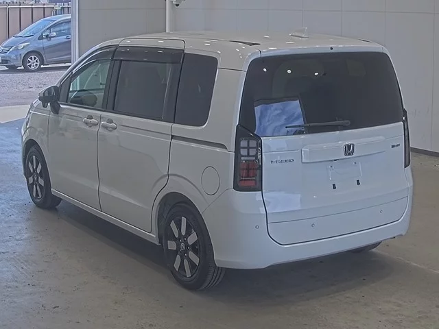 Honda Freed  с аукциона в Японии