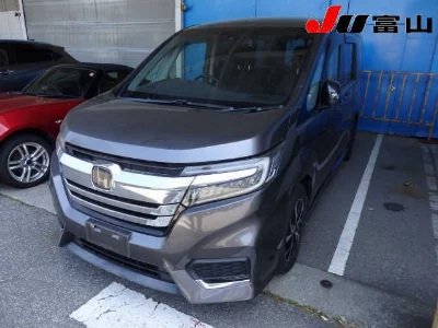 Honda STEPWGN SPADA