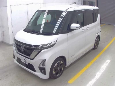 NISSAN ROOX