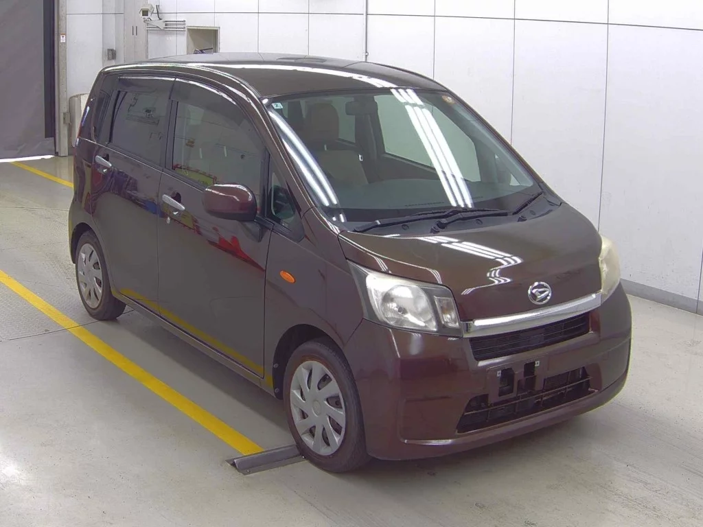 Daihatsu Move  с аукциона в Японии