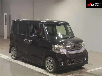 Honda N BOX CUSTOM