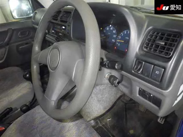 Suzuki Jimny Wide  с аукциона в Японии