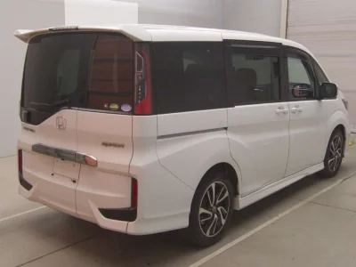 Honda STEPWGN SPADA