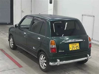 Daihatsu Mira Gino
