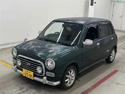Daihatsu Mira Gino