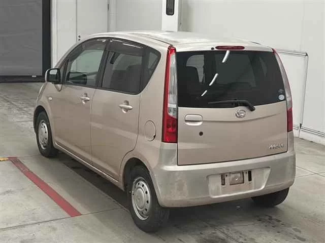 Daihatsu Move  с аукциона в Японии