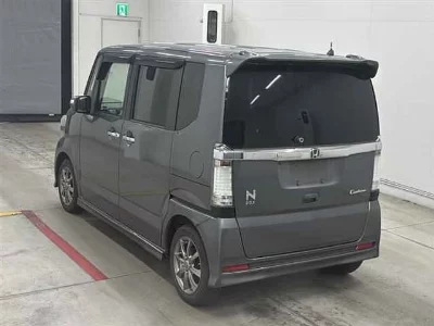 Honda N BOX CUSTOM