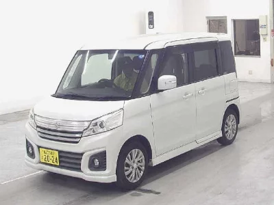 Suzuki Spacia Custom