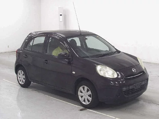 Nissan March  с аукциона в Японии