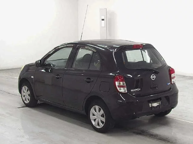 Nissan March  с аукциона в Японии