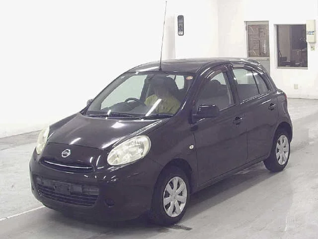 Nissan March  с аукциона в Японии