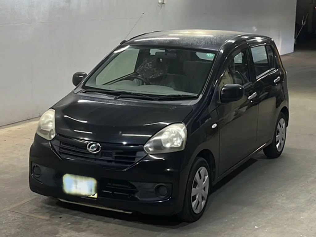 Daihatsu Mira e:S  с аукциона в Японии
