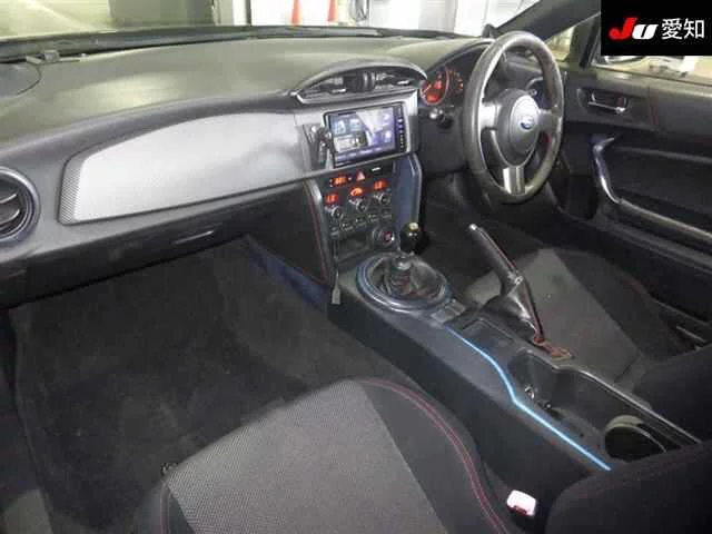Subaru BRZ  с аукциона в Японии