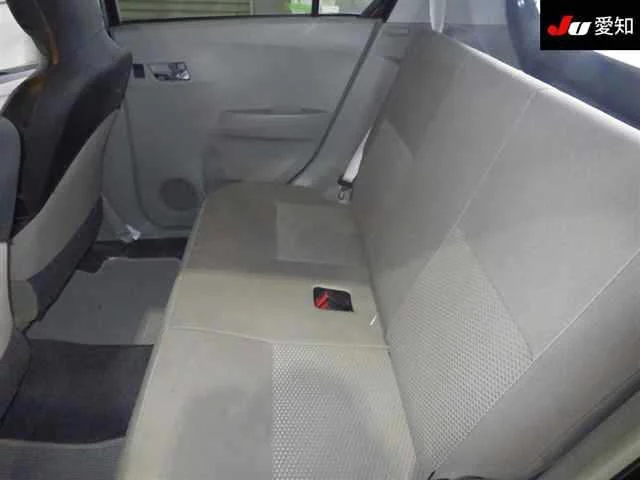 Daihatsu Mira e:S  с аукциона в Японии