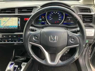 Honda FIT HYBRID