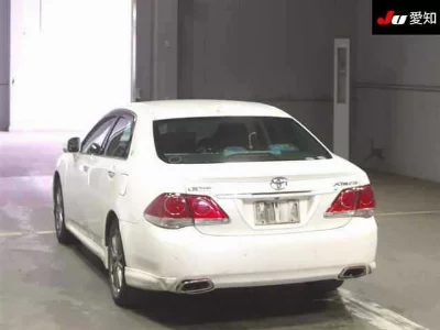 Toyota CROWN ATHLETE