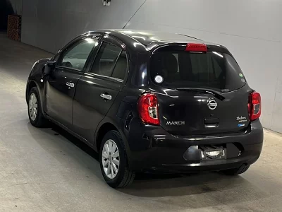 Nissan March