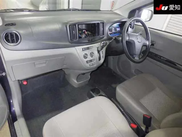 Daihatsu Mira e:S  с аукциона в Японии