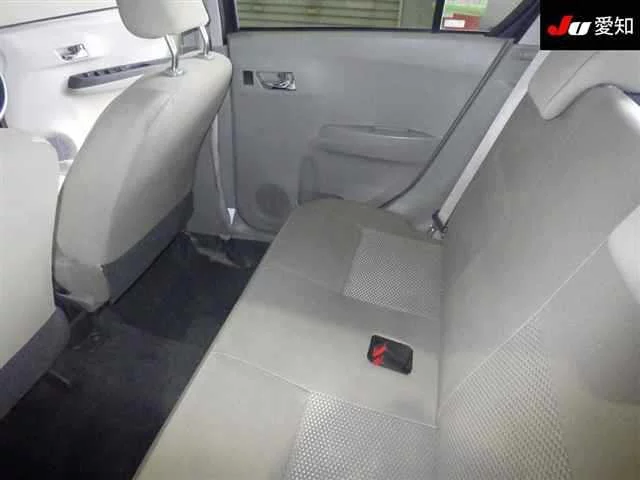 Daihatsu Mira e:S  с аукциона в Японии