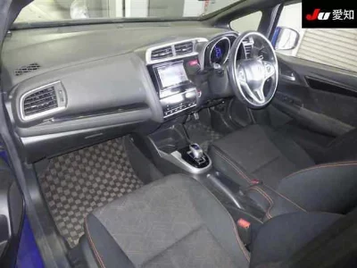 Honda FIT HYBRID