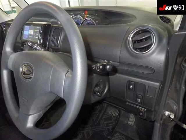 Daihatsu Tanto  с аукциона в Японии