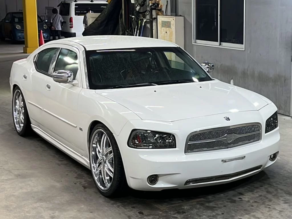 Chrysler DODGE CHARGER  с аукциона в Японии