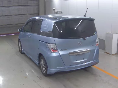Honda Freed Spike