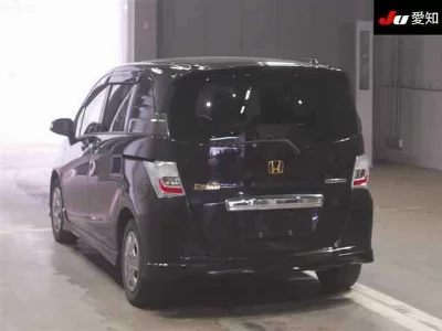 Honda Freed Spike
