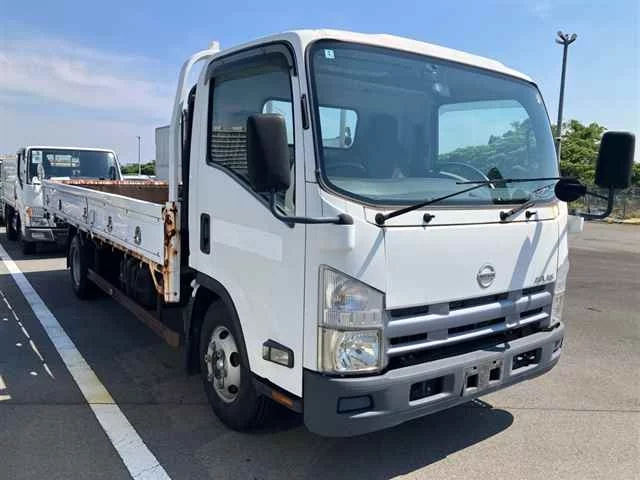 Nissan Atlas  с аукциона в Японии