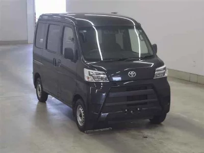 TOYOTA PIXIS VAN