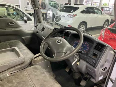 MAZDA TITAN DASH