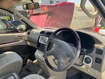 Toyota GRAND HIACE