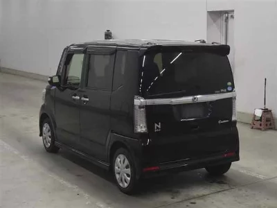 Honda N BOX CUSTOM