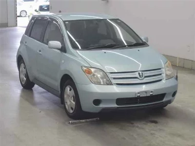 Toyota Ist