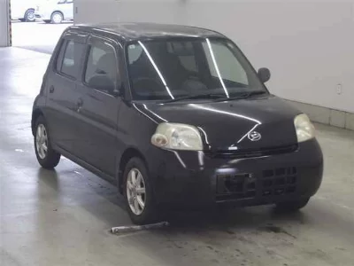 Daihatsu Esse