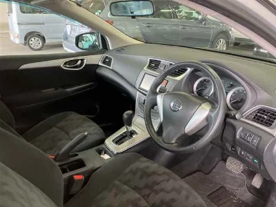 Nissan BLUEBIRD SYLPHY