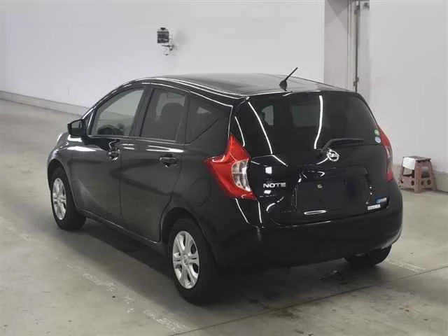 Nissan Note  с аукциона в Японии
