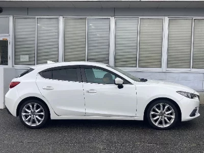 MAZDA AXELA SPORT