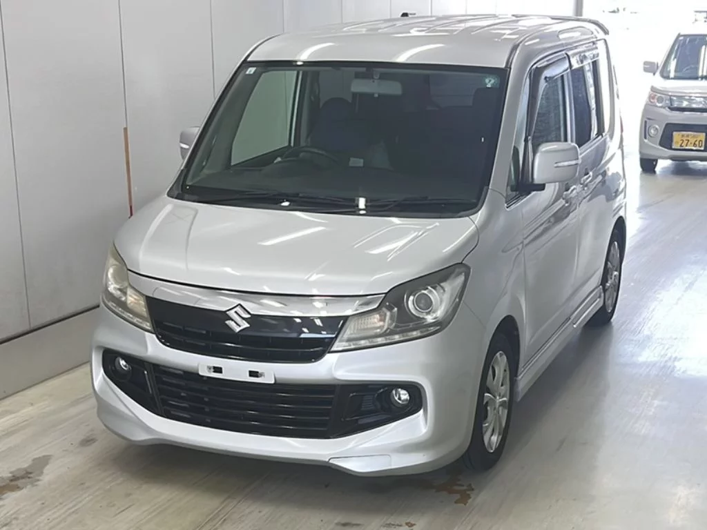 Suzuki Solio Bandit  с аукциона в Японии
