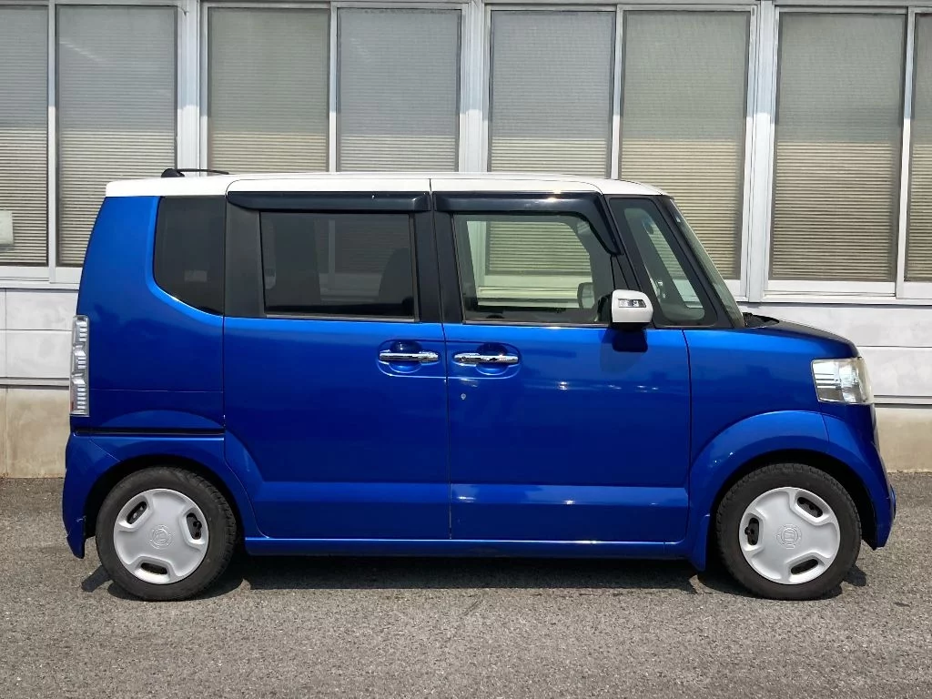 Honda N-Box  с аукциона в Японии