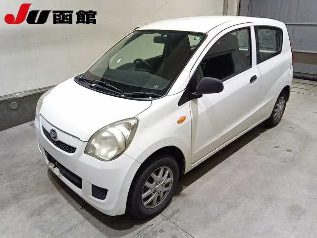 Daihatsu Mira  с аукциона в Японии