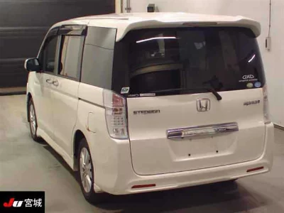Honda STEPWGN SPADA