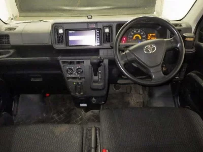 TOYOTA PIXIS VAN