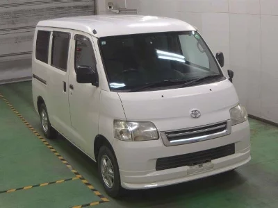 Toyota LiteAce Van