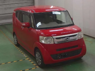 Honda N-Box Slash