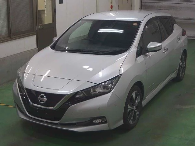 Nissan Leaf  с аукциона в Японии