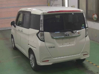 Toyota Tank