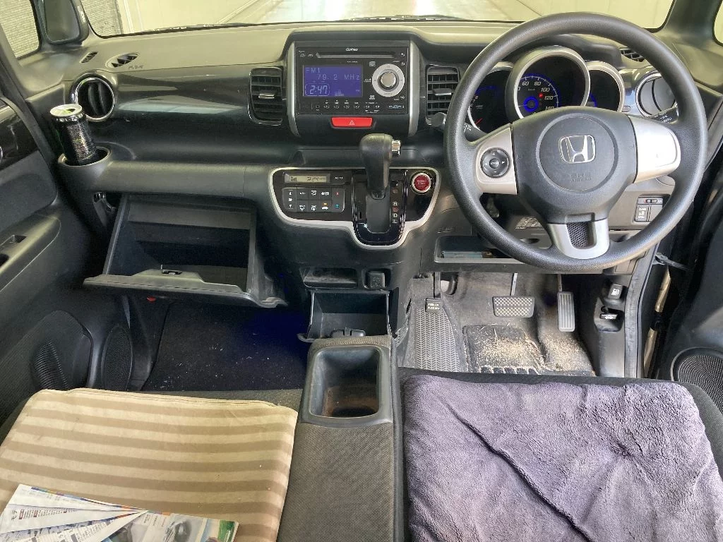 Honda N BOX CUSTOM  с аукциона в Японии