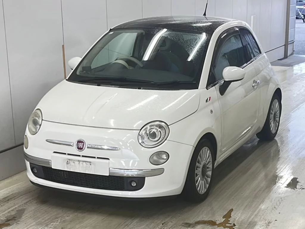 Fiat 500  с аукциона в Японии