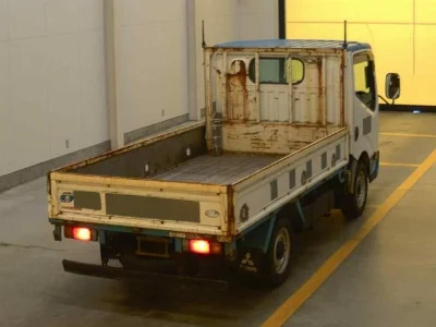 Mitsubishi Fuso Canter